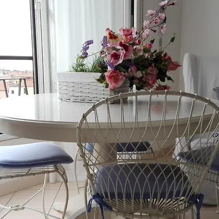 Bellavista Con Parking Privato, A Un Passo Dal Teatro Ariston * Σαν Ρέμο